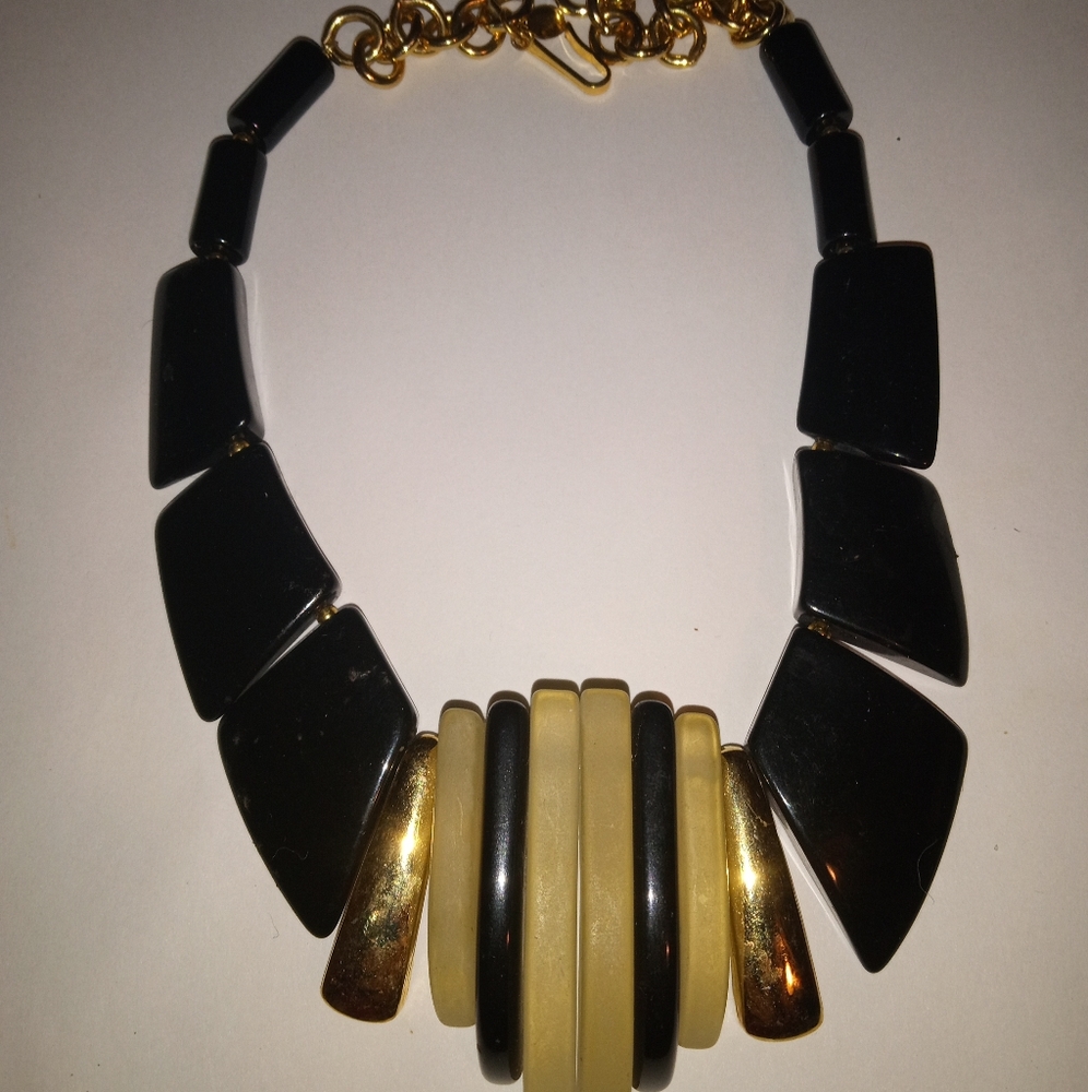 Vintage Park Lane "Kontiki" Necklace 16-18"